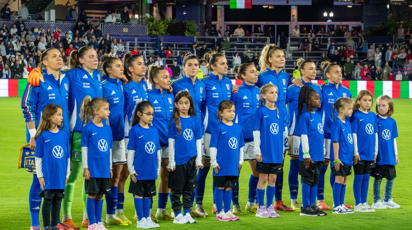 Italy women’s national football team lines up before a match against the United States in November 2025.