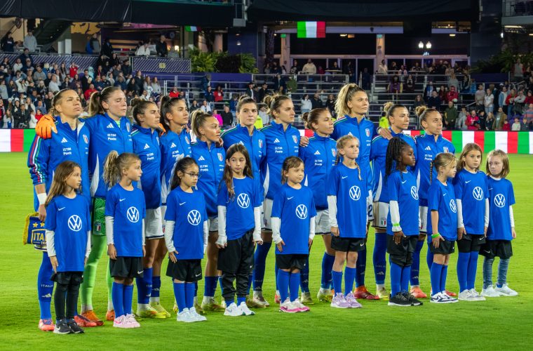 Italy women’s national football team lines up before a match against the United States in November 2025.