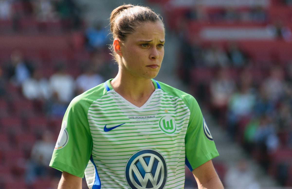 Ewa Pajor playing for Wolfsburg in the 2018 German Women's Cup final